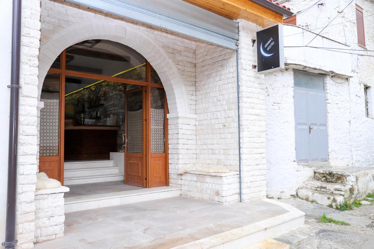 Hanna's Hostel *